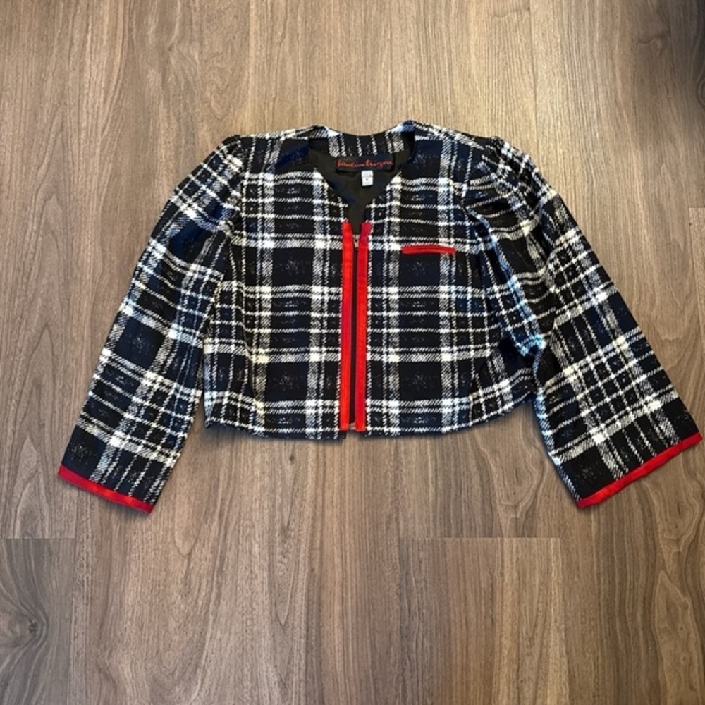 Vintage Pauline Trigere plaid wide sleeve, black and red jacket size 6